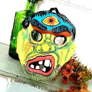 Vintage Halloween Mask Cyclops Monster Third Eye Scary Ghoul Molded Plastic GLOW
